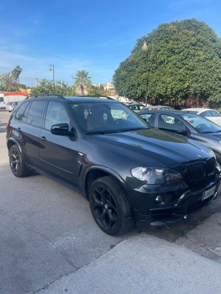 BMW X5 - 4885 LBH